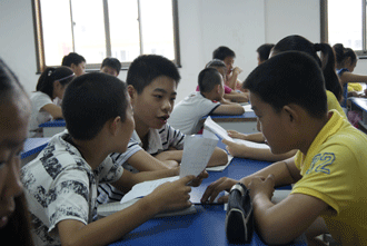 小读者分组讨论